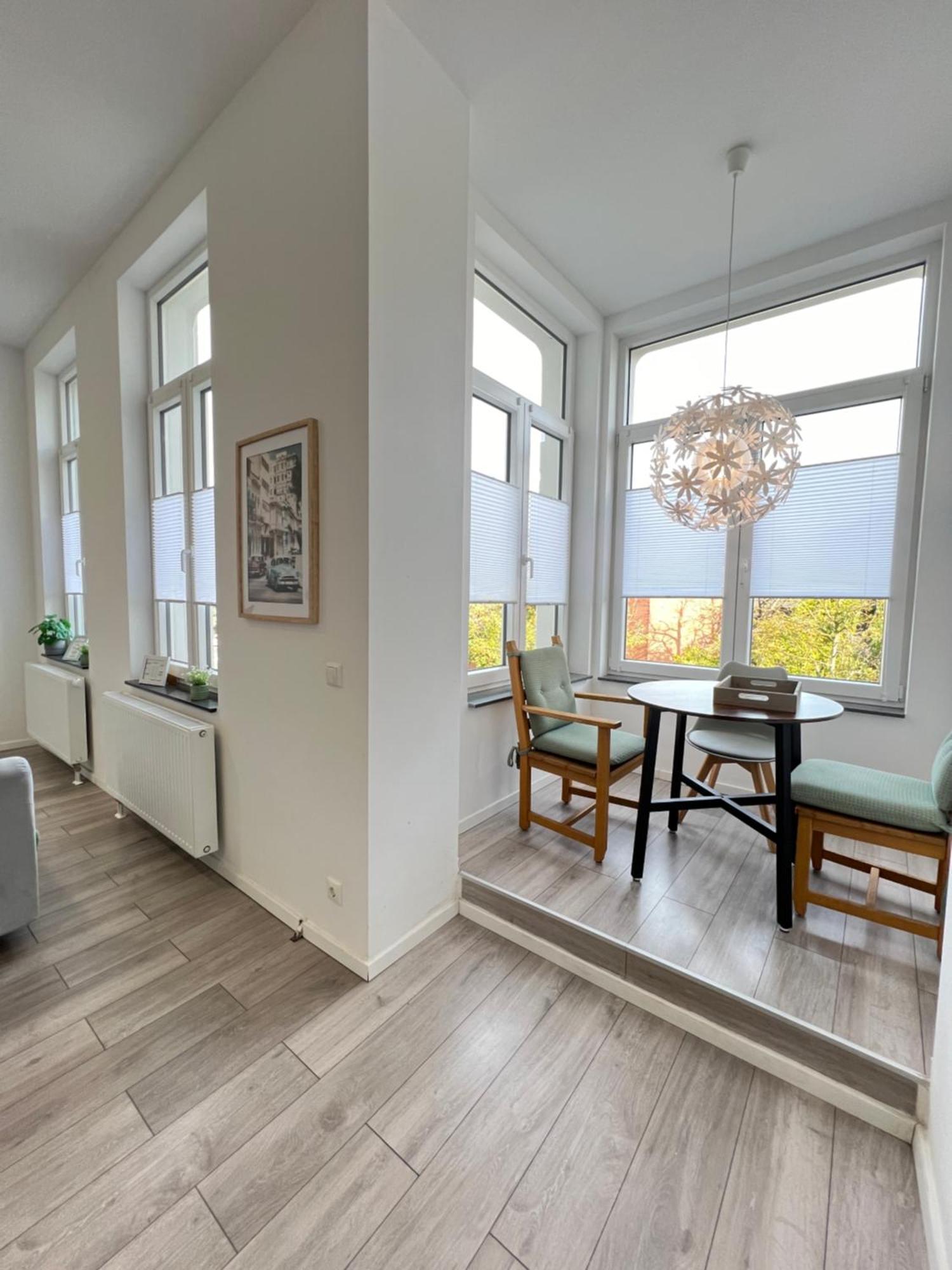 Der Schwan, Innenstadt, 2022 Renoviert Duren Ngoại thất bức ảnh